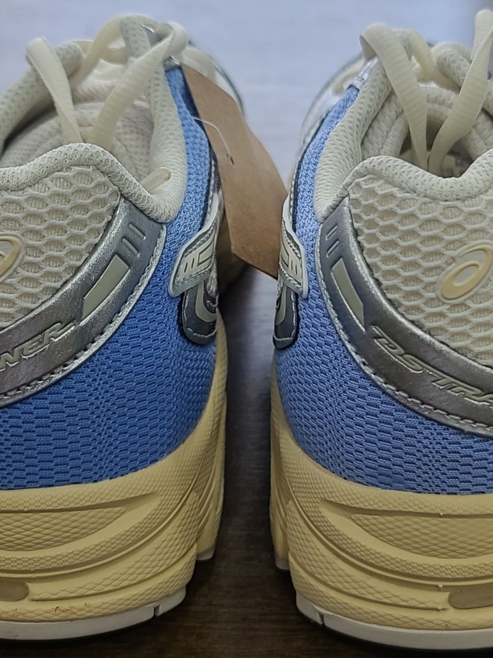 ASICS Gel-DS Trainer 14 Ivory Light Sapphire Women's 8 - Picture 4 of 5